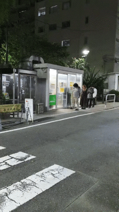 吸烟室，你认同吗？