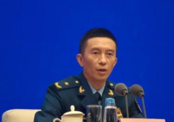 九三阅兵即将举行，可令人意外的是，国务院官宣了一个前所未有的消息，不是说装备，也