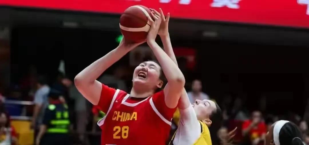 日本女篮小看中国女篮？和中国进行两场联赛日本竟然派出替补阵容。更可笑的是中国队竟