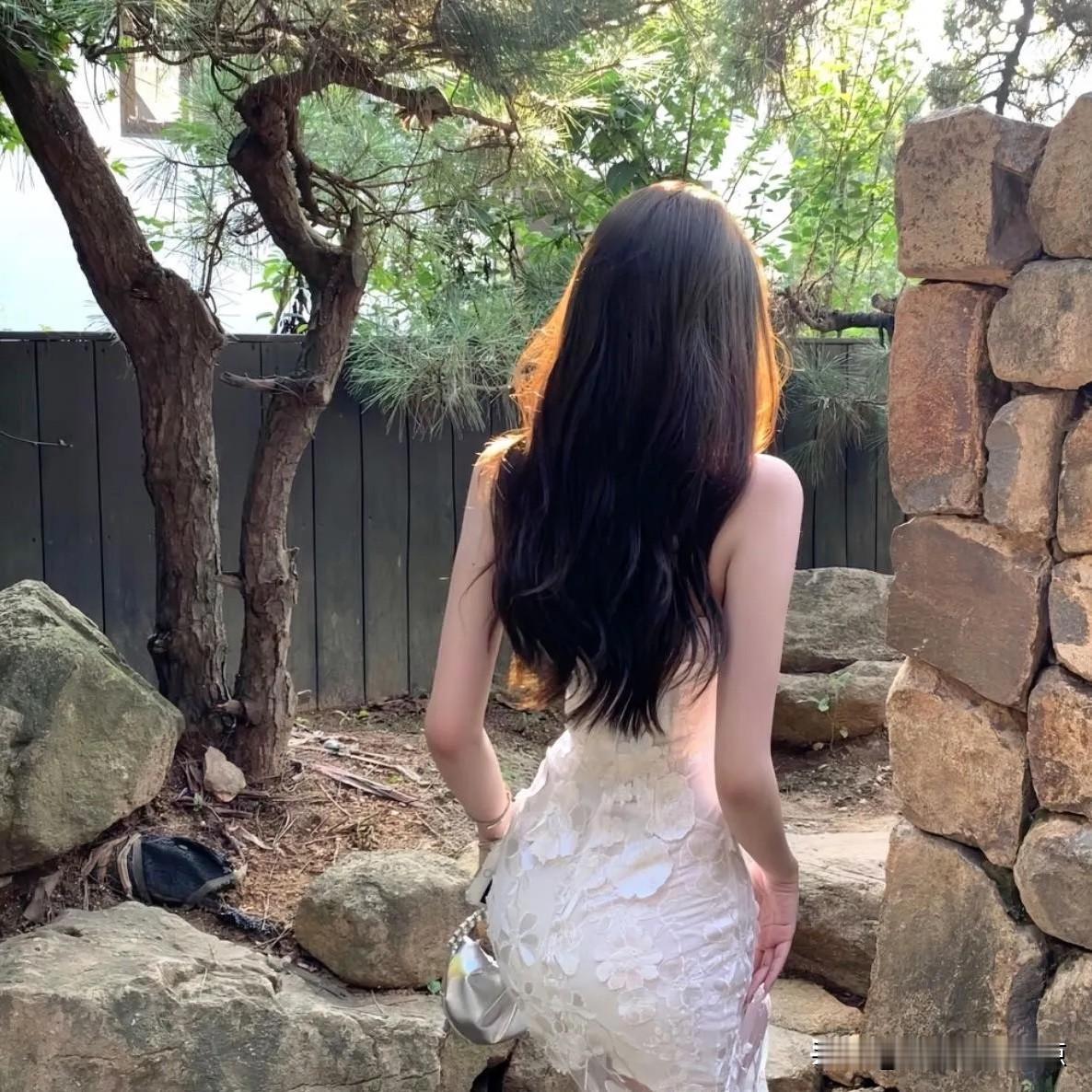 女人面对再次回头的男人说的一段话：你想走就走，想回来就回来，你把我这当什么了