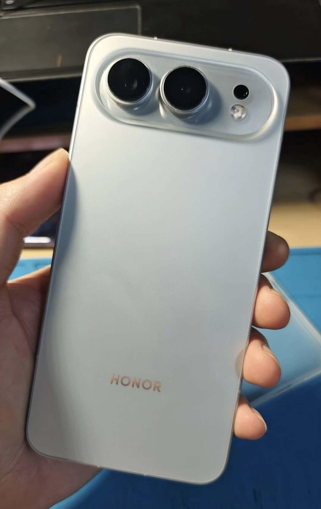 很多人纠结荣耀500和荣耀500Pro这两款怎么选，毕竟相差几百快呢，搞懂区别