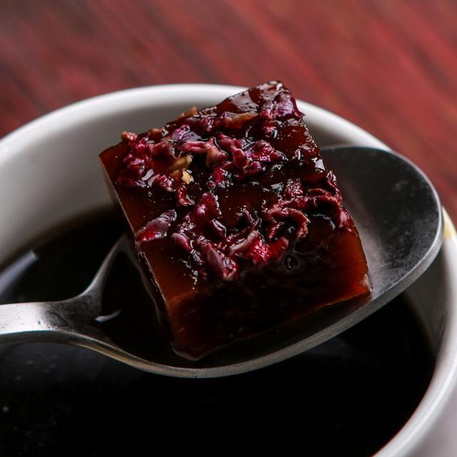 女人月经走后, 常吃这几种食物, 给卵巢“大扫除”, 排出污血显年轻