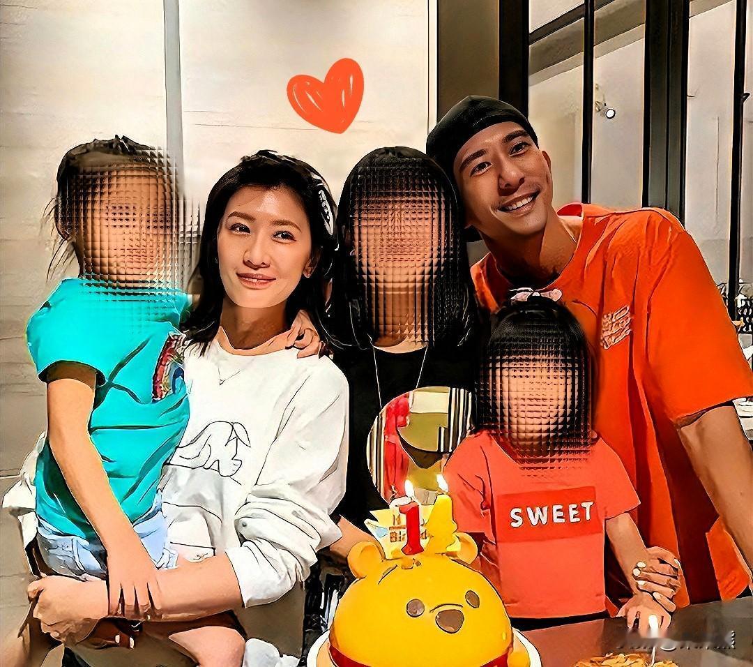 估计修杰楷这次肠子都悔青了！不是因为丢人丢大了也不是因为怕贾静雯受到影响而