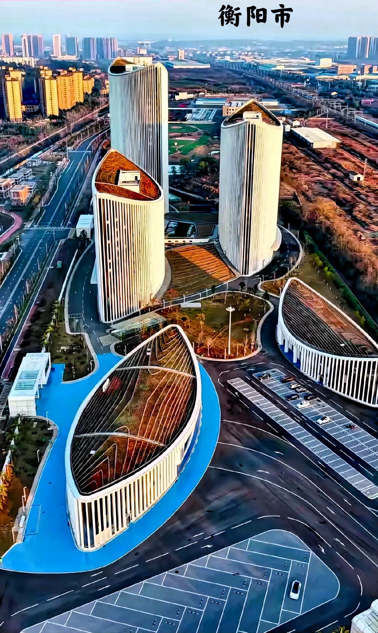 说句真实话，衡阳这个城市普通普通再普通不过了，和湖南其它地级市真没啥区别，唯有的