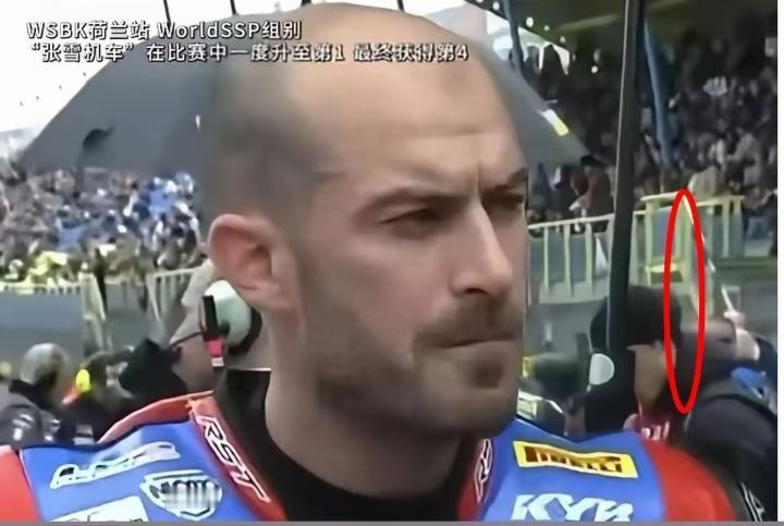 德比斯赛后采访直接摊牌了！荷兰站简直就是被围到没脾气。他直言对手准备得太狠，