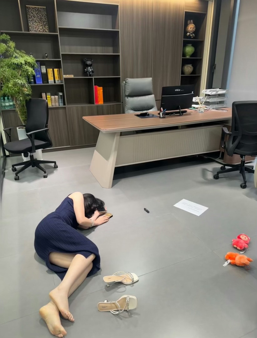 表演一个随地大小睡​​​​​​