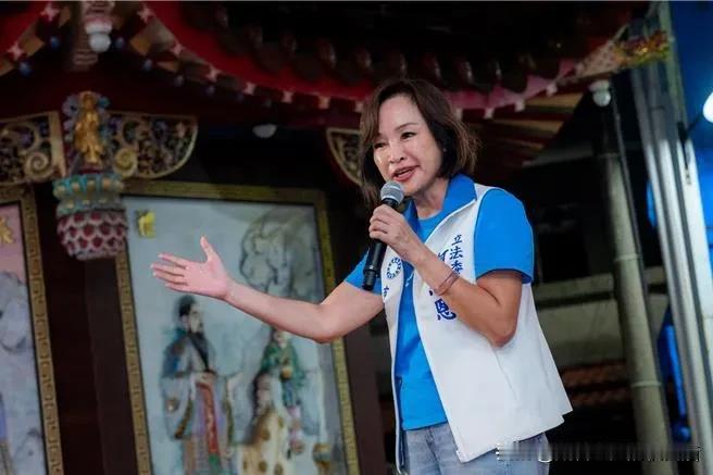 两位绿营老将亲自为柯志恩站台！高雄选战天秤已向蓝营倾斜，柯志恩旗山开讲火力全开：