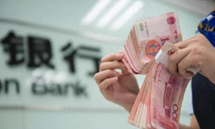大家发现了吗？最近有3个反常现象，表面看起来非常矛盾。第一个，金子跌了，却没