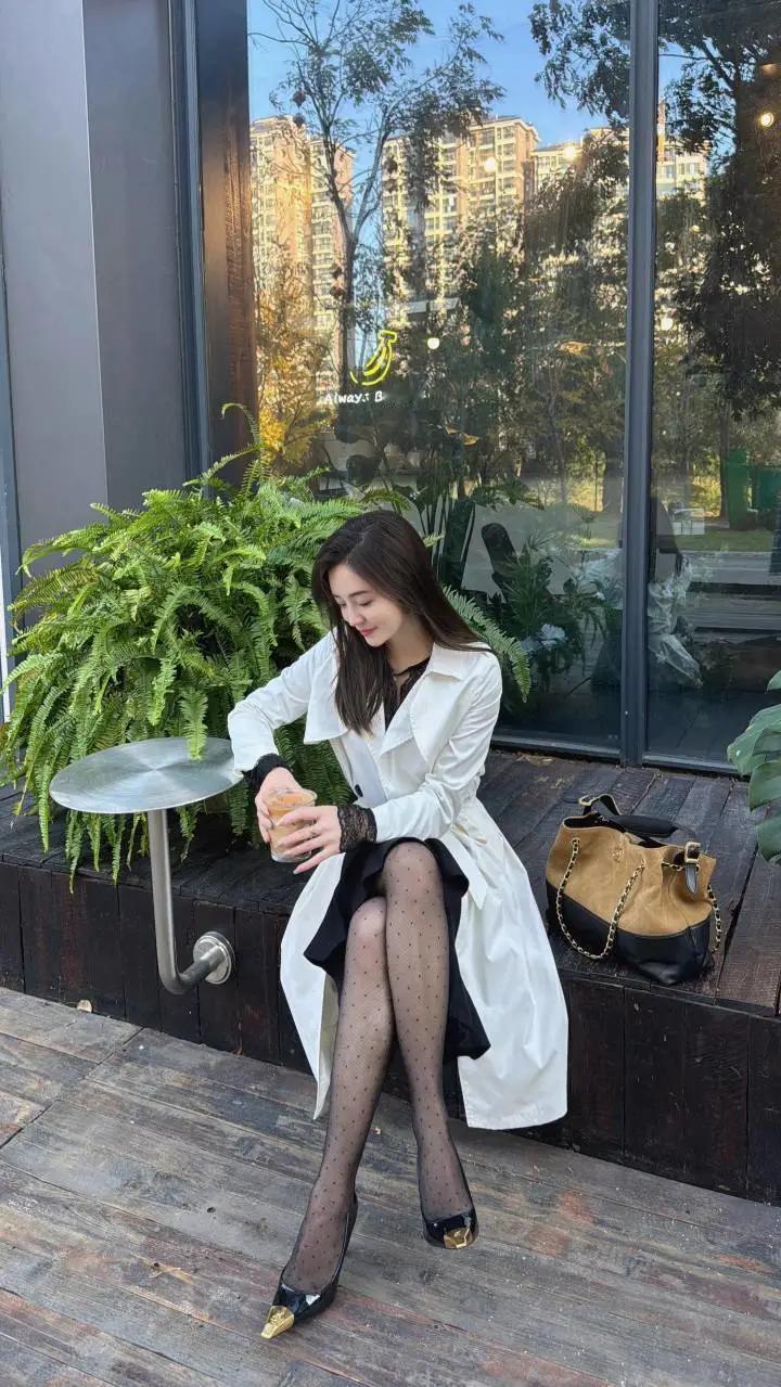 高颜值的同事！