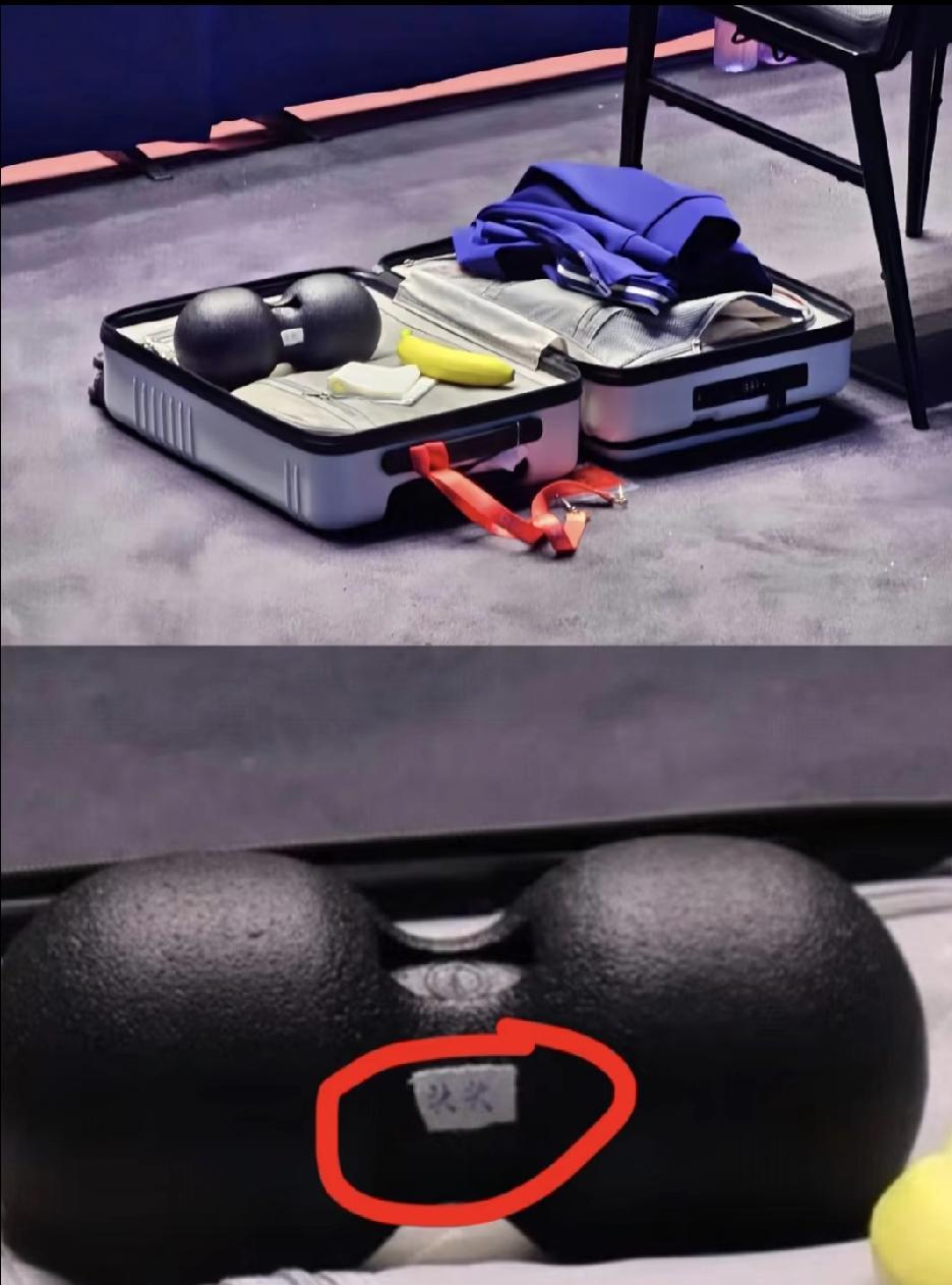 第一个发现王楚钦可爱的人肯定是个天才！！！大头怎么在花生球上写了头头呀太可