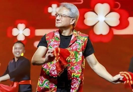 英伟达称来自中企订单暴涨，北京已紧急开会讨论，一旦放行将赚的盆满钵满！路透援引知