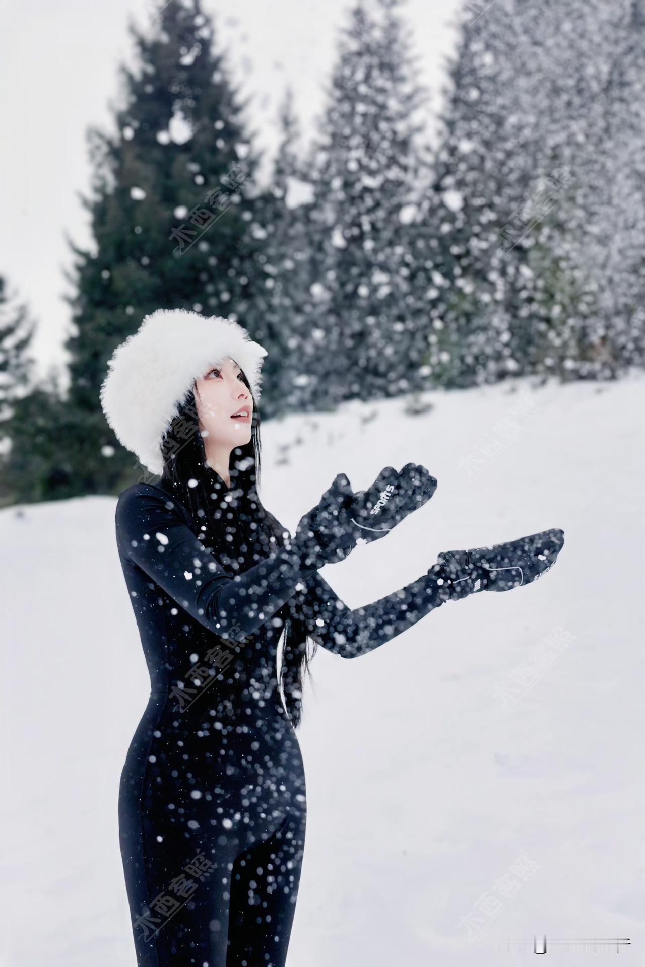 阿勒泰的冬天，藏着最治愈的蓝与白冬日的阿勒泰，是刻进心底的浪漫。