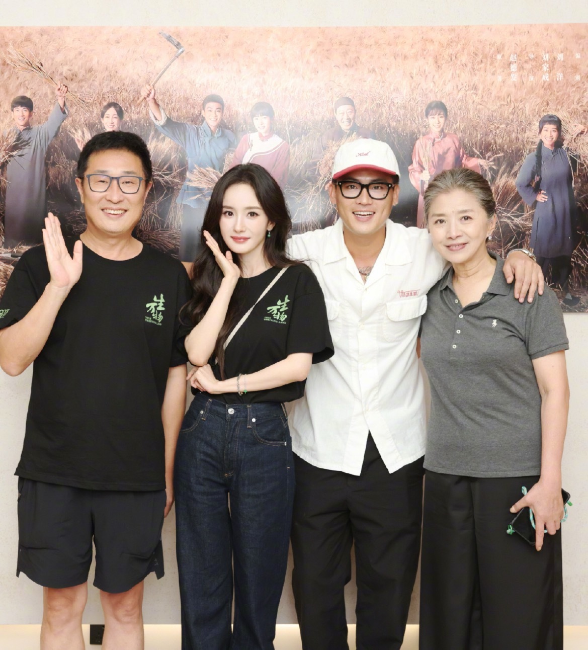 一家人🥹🥹爹娘你们二搭迟蓬老师好漂亮​​​