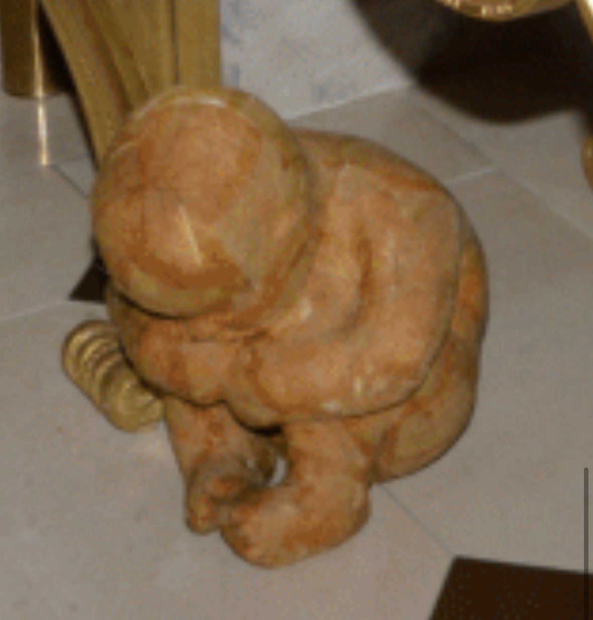 他们那些诡异的艺术品，图三这个很出名，瑞士Switzerland（隋寺）伯尔尼的