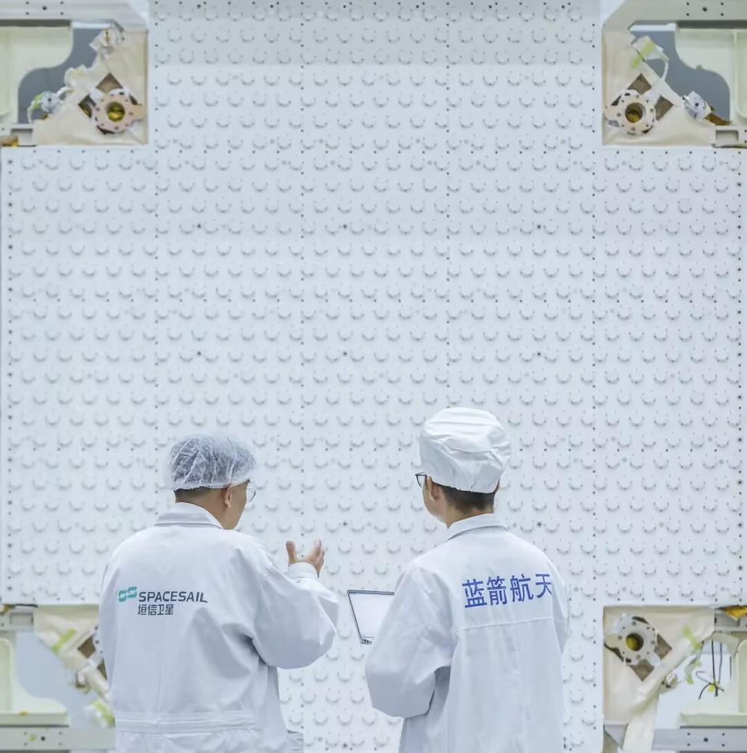 送基站入轨！6月9日，朱雀二号改进型遥六运载火箭在东风商业航天创新试验区点火升空