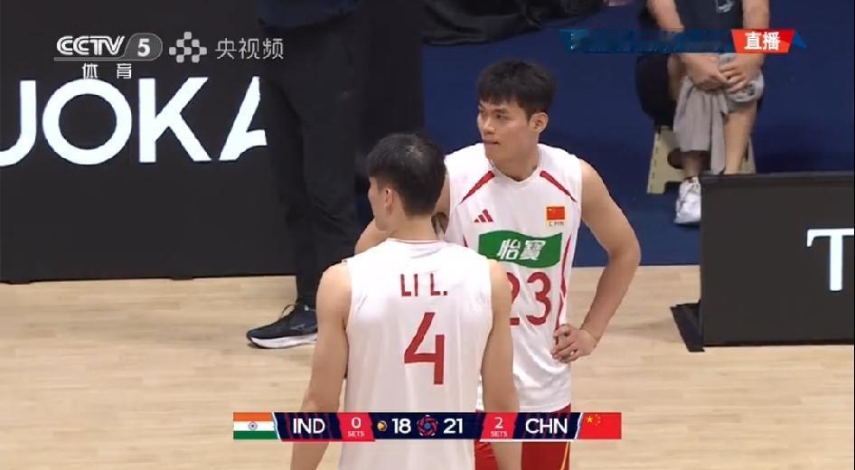 男排亚锦赛中国男排3：0印度开门红，三局比分：25：21、28：26、27：25
