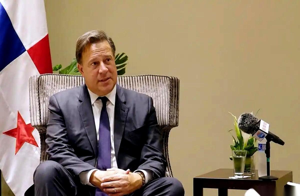 18亿美金，真金白银，我们亲手把它砸成了一堆废铁。这事儿听着都觉得，嗯，提气。