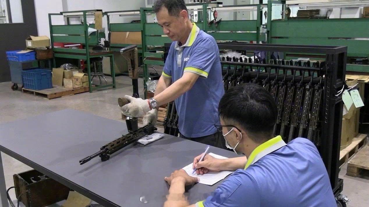 兵器影像为验证台伪军战时军需工业生产能量与作战持续力，台伪军备局生产制造中心各