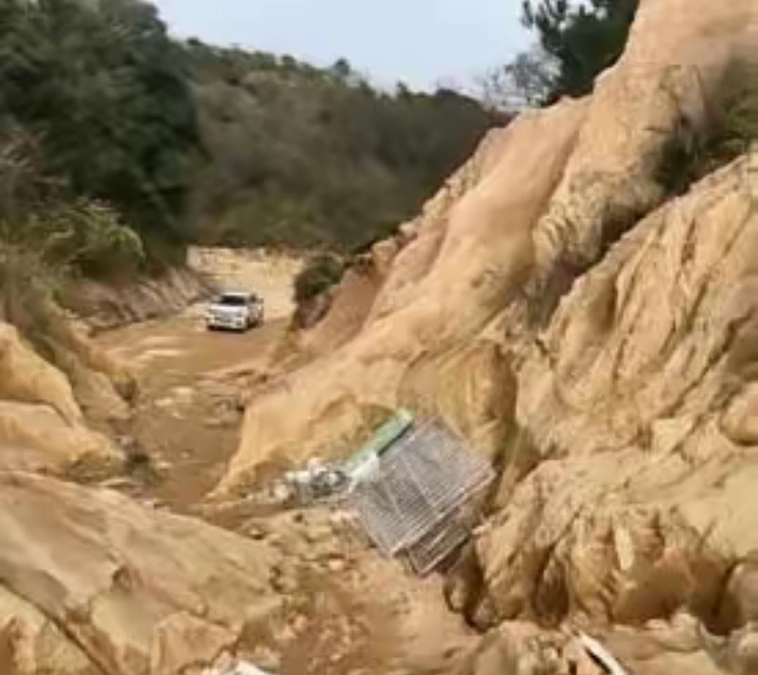 什么叫天佑中华？中国缺油、缺气、缺铜、缺铁，偏偏就是不缺能拿捏世界各国的稀土，