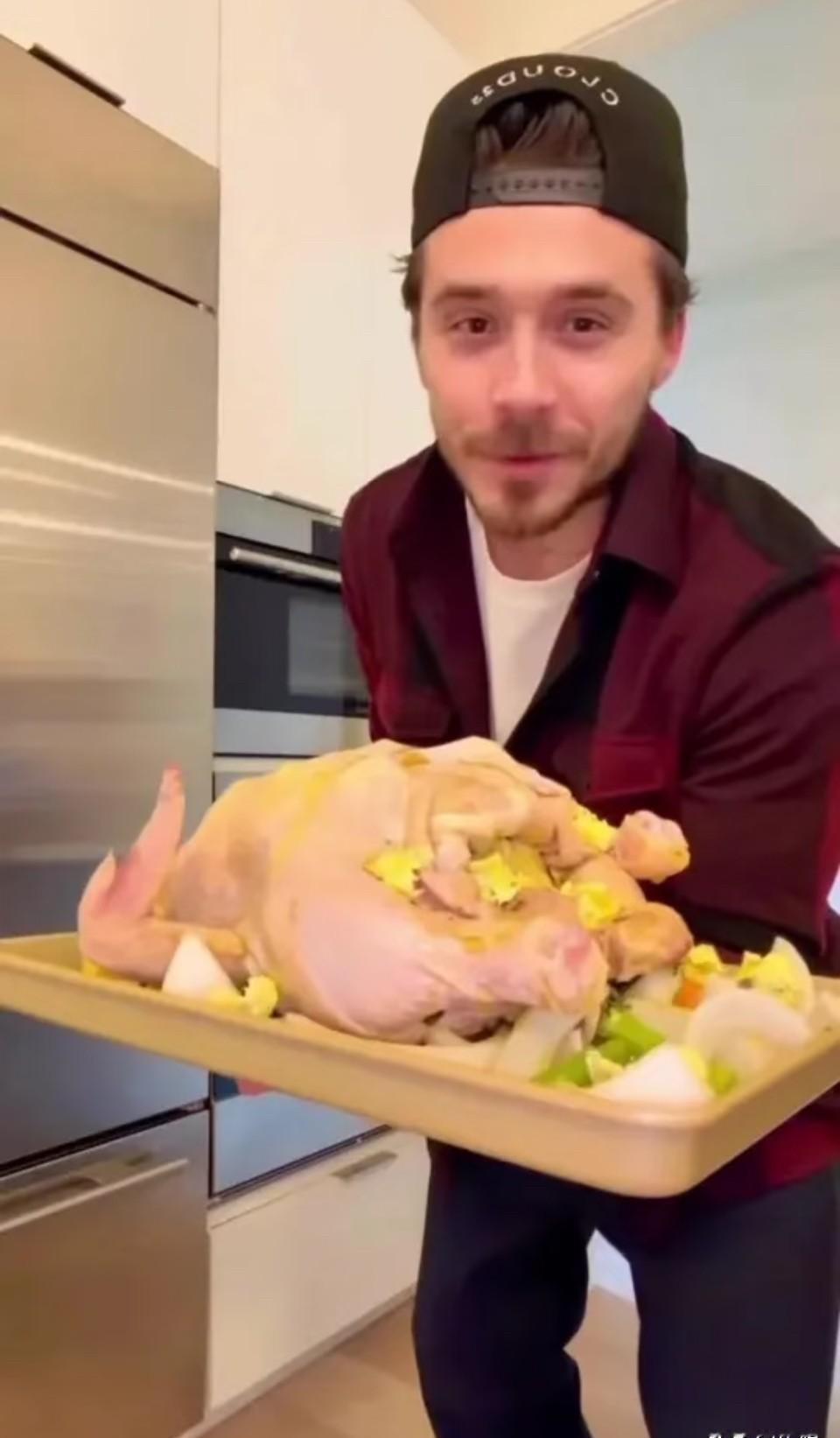 布鲁克林雇律师拦父母，用的律所费比查尔斯国王的还高。婚礼上婆婆抢风头，婚纱承诺