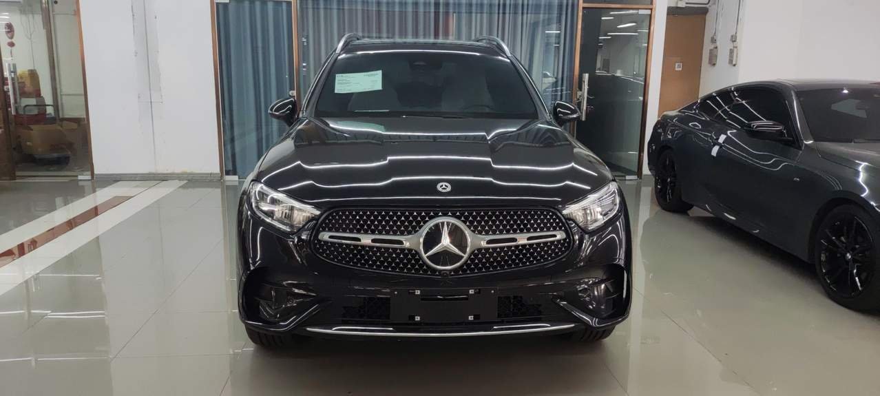 想买BBA也太难了，看的车全被我们用各种理由给否决！✦奔驰GLC300，好开但主