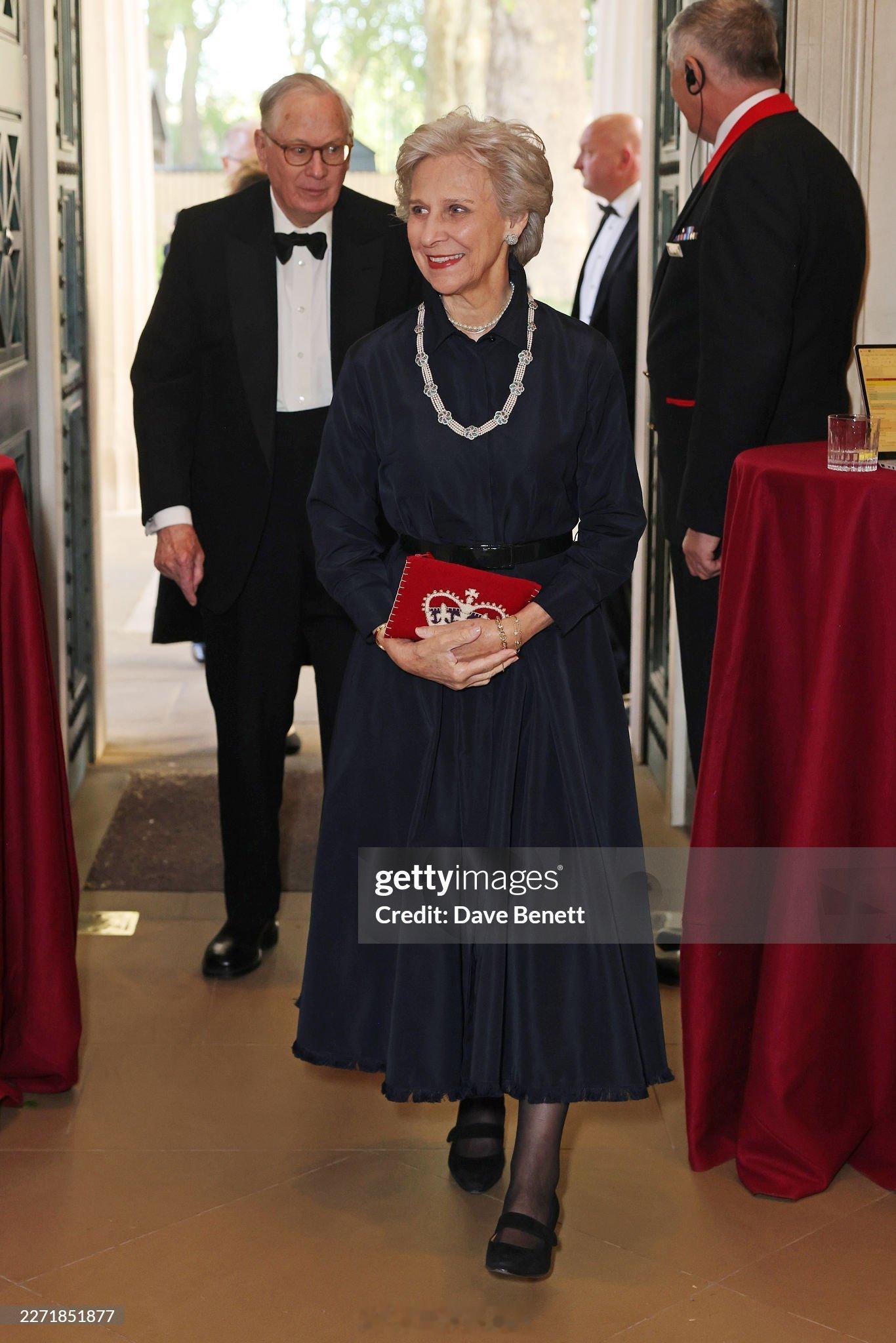 英国王室【补图】2026年4月21日，格洛斯特公爵夫妇在伦敦白金汉宫国王画廊