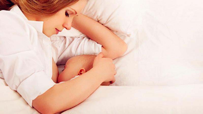 月子里还在担心母乳不足吗, 这几种食物可以提高母乳量且对宝宝好