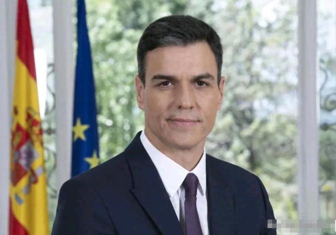 鸦片战争没有西班牙，火烧圆明园没有西班牙，八国联军西班牙没参加，一战西班牙没参加