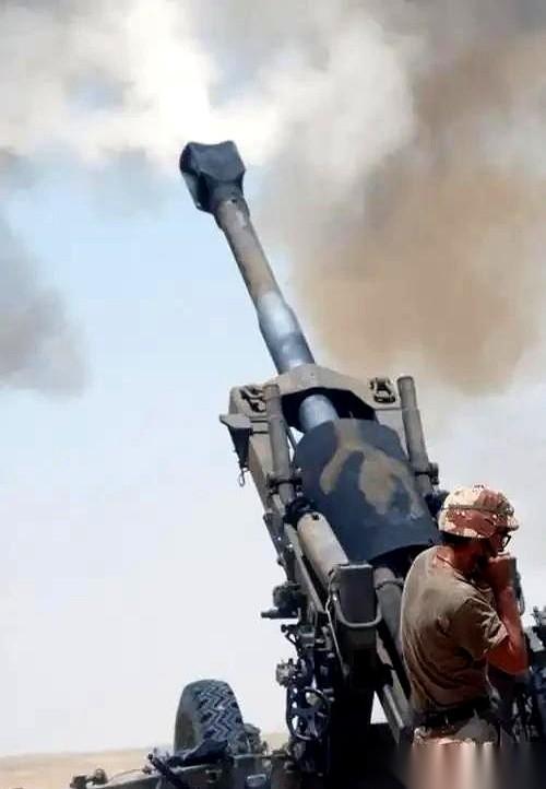 大炮都怼到人家门口了，就差临门一脚了。但你猜怎么着？他愣是不敢开这一炮。真