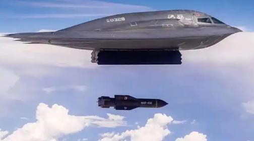 通过伊朗这件事，不少小国家大概率已经意识到了，如果他们想要在这个世界生存下去，那