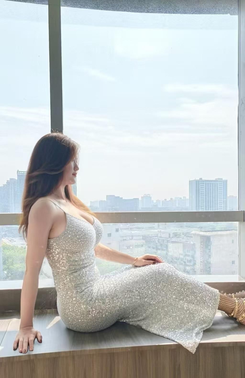 我觉得女生真的没必要太瘦身材丰腴多好旺夫也旺儿女