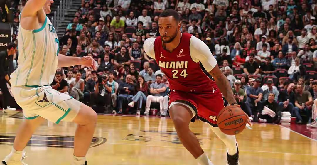 NBA热火单节53分！！！你没看错，热火对战黄蜂的比赛中热火用单节12分钟的时