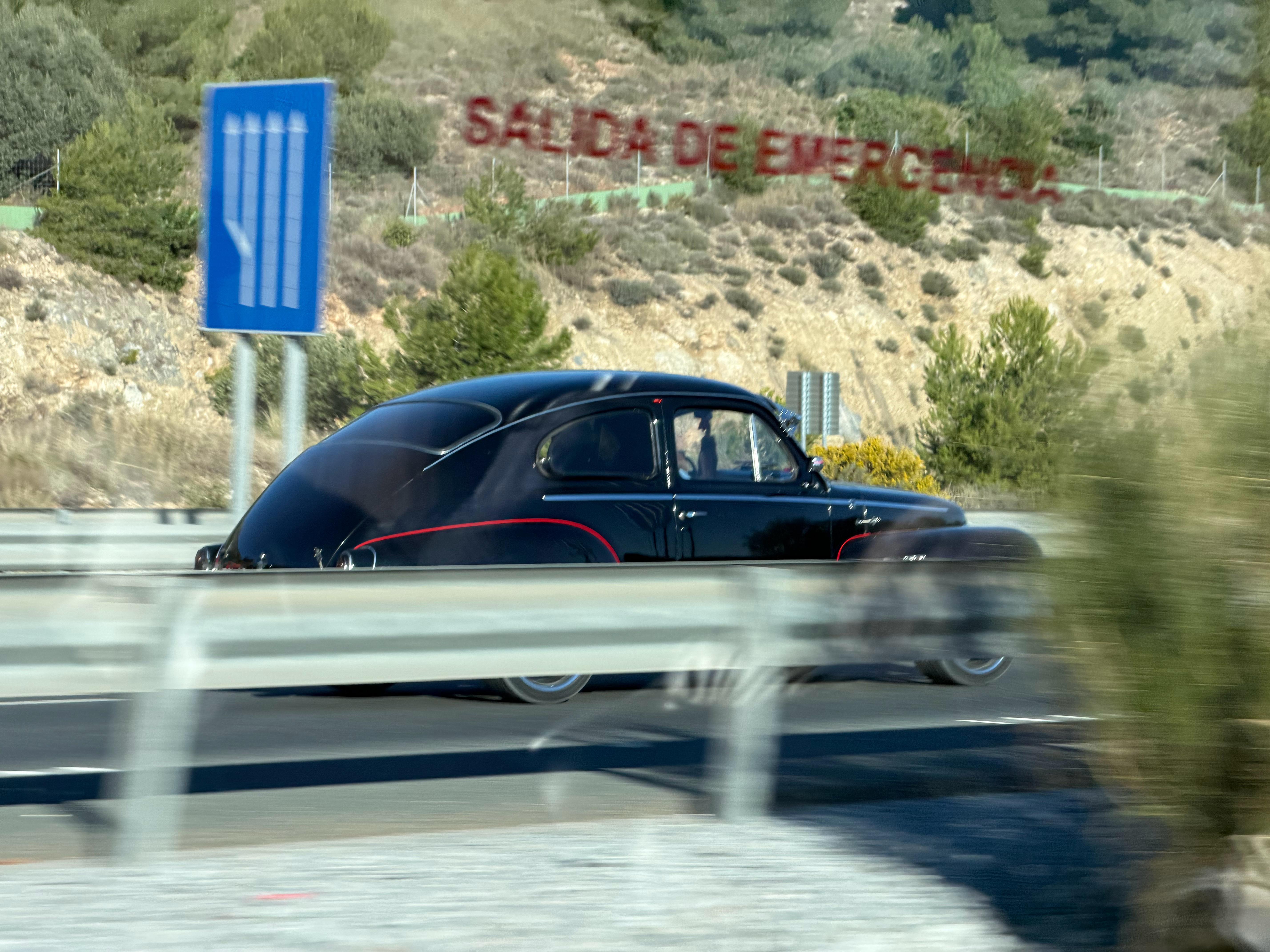 真羡慕欧洲的老车文化旅行车文化姿态太优雅了。德国