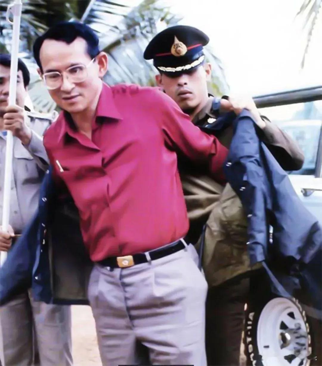 别看玛哈粗枝大叶，有时候有点不着调，仿佛被母亲宠坏了的样子，他可是个不折不扣的大