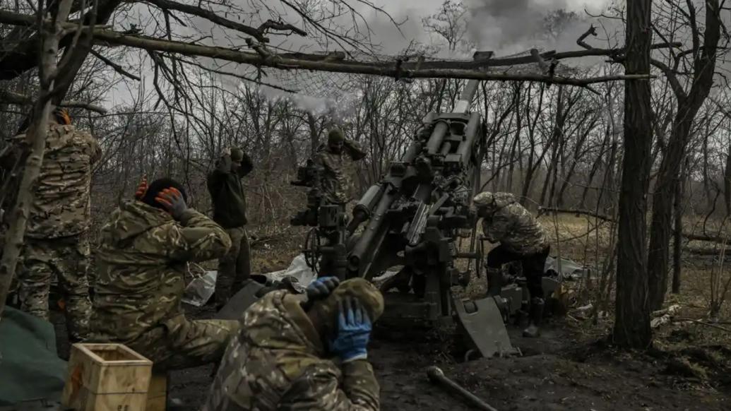 这是一名失去四肢的乌克兰伤残士兵！乌克兰的这个士兵叫列维茨基，来自敖德萨地区，