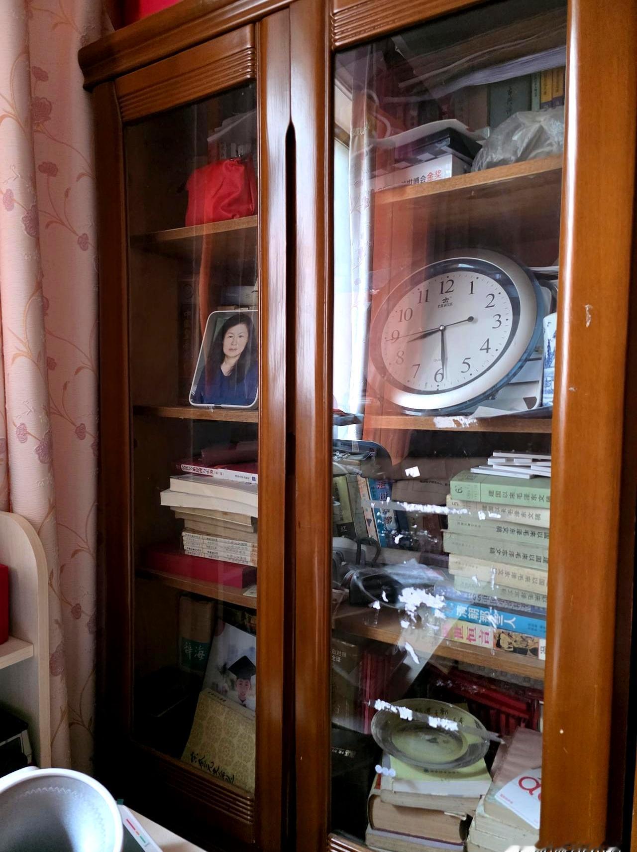 外孙死活不要我的钱，一句“我现在还有钱”把我整破防了。说实话，离开青岛前一晚根