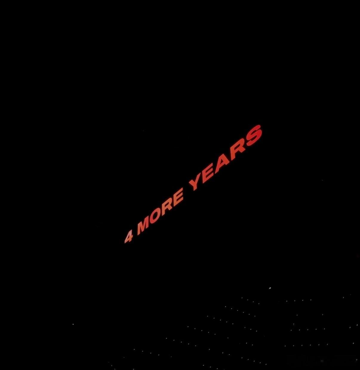 Faker与T1续约四年T1官宣与Faker续约四年T1在inspire现场