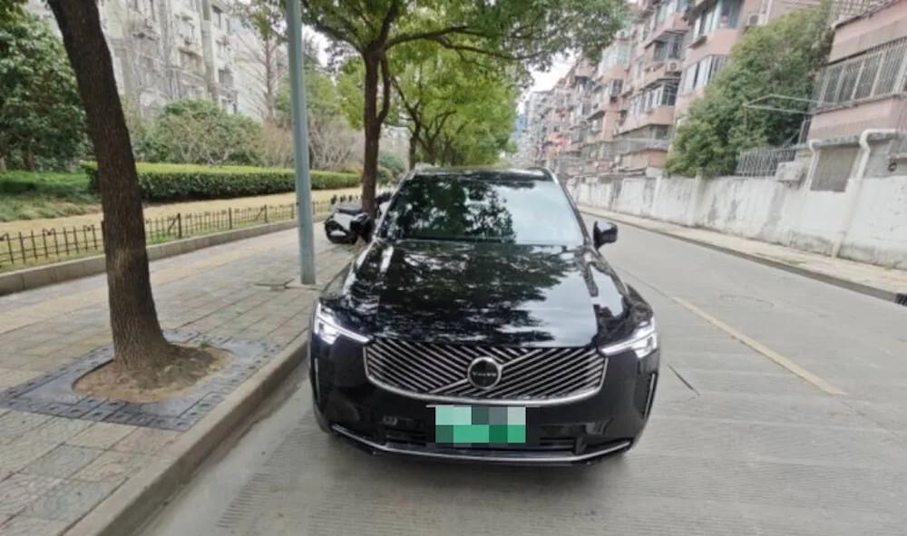 冲着安全选了沃尔沃全新XC90，车主怎么评？买沃尔沃全新XC60，一来是因为有