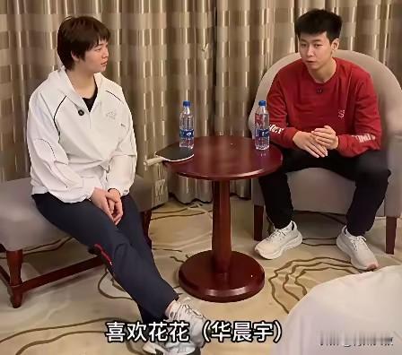 通过蒯曼采访透露出来的信息来看，动漫组合未来堪忧！今天蒯曼直播，说了自己偶