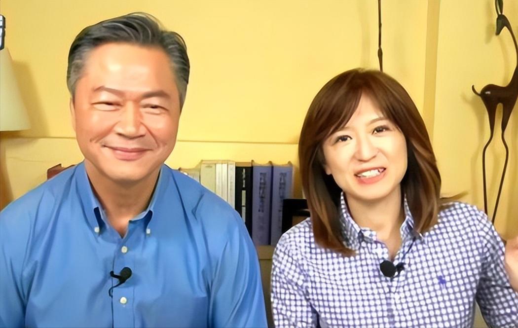 台湾时事评论员赖岳谦：本来我和玉琴从重庆回来还蛮开心的。没想到，第二天上班就有人