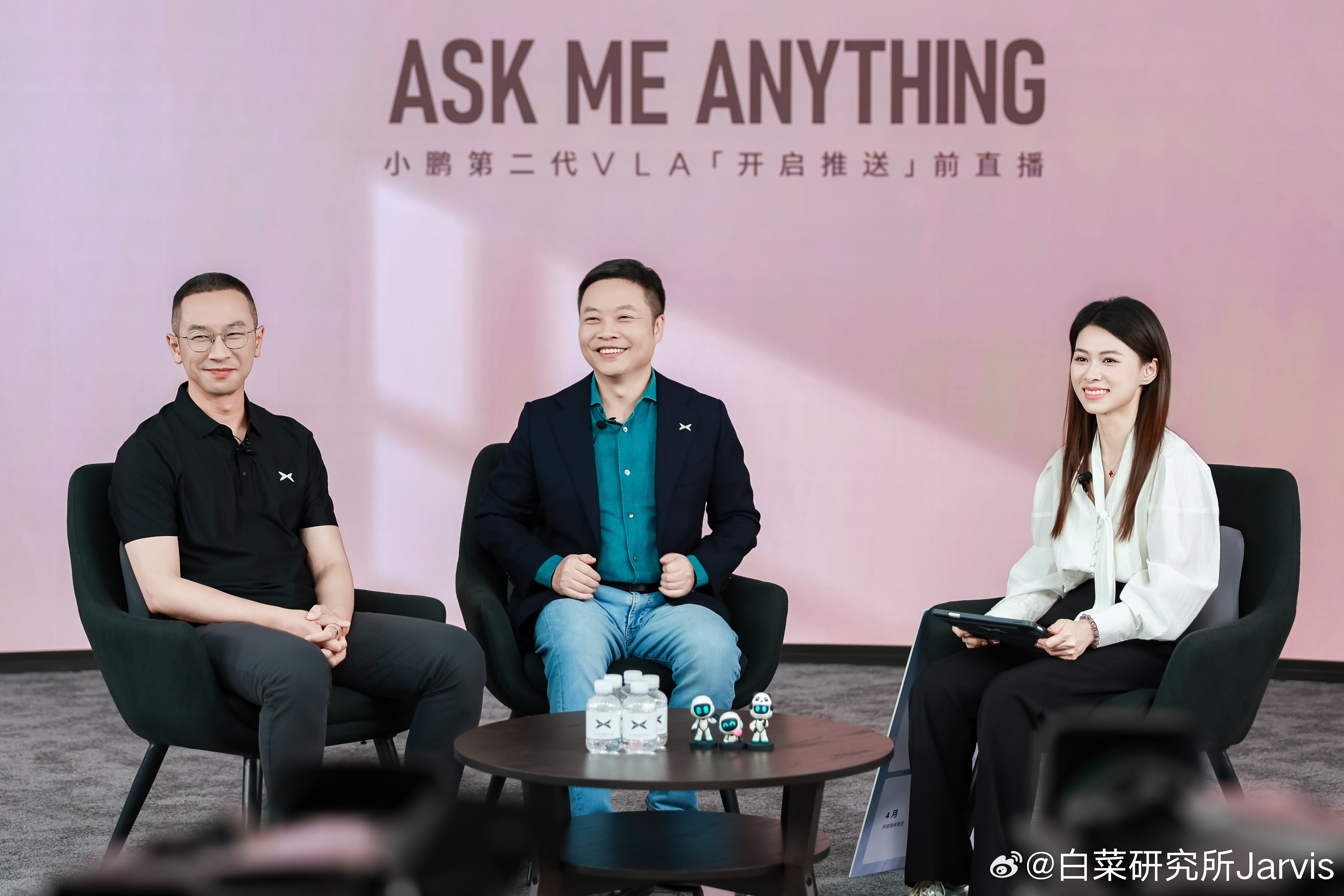 何小鹏直播第二代VLA推送何小鹏用2小时直播，来对第二代VLA进行详解，回答了