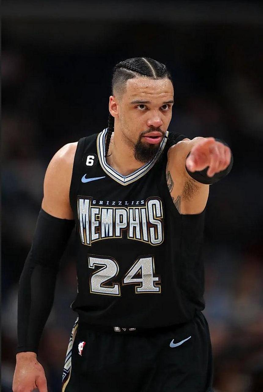 惨！狄龙被禁赛了！ 太阳109-136惨败雷霆，赛后狄龙谈到裁判用固有方式看