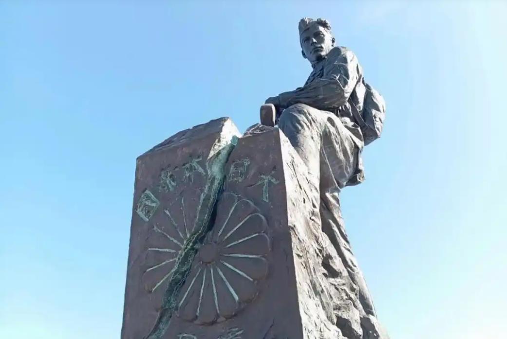 可笑至极！日本要求俄罗斯拆除耻辱雕像，万恶的靖国神社咋不拆？ 9月4日，俄罗