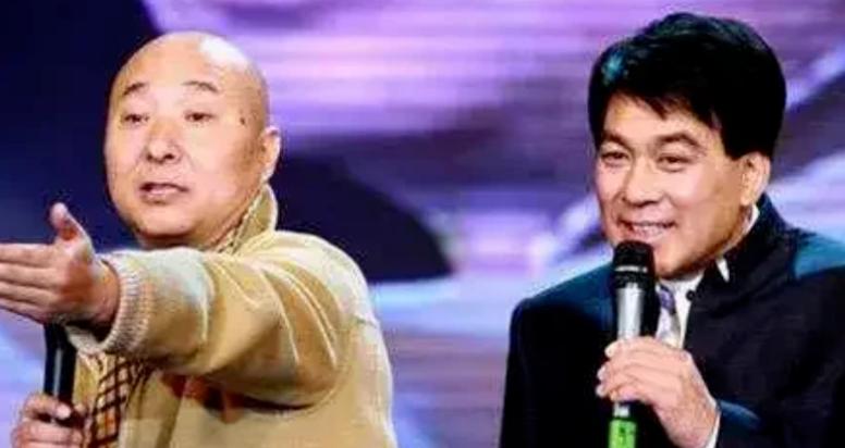 2019年，朱时茂给陈佩斯转了100万，附了条消息：‘钱不多，能帮衬点是点，’陈