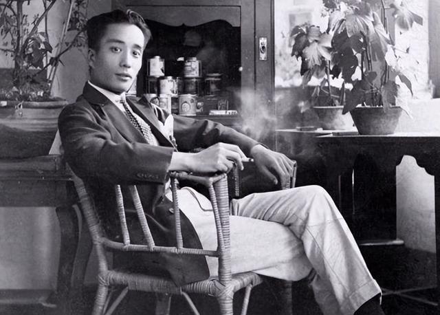1936年，钱壮飞在长征途中，神秘地失踪在乌江岸边，成为党史上的一桩“谜案”，组