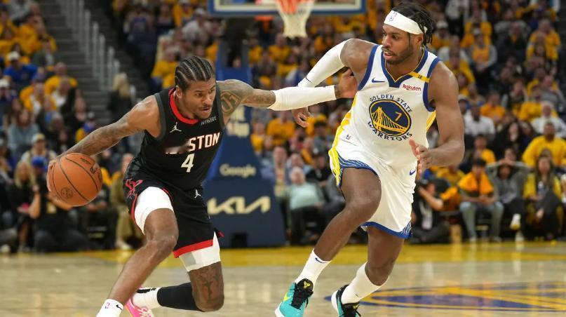 其实勇士与雷霆的那一场比赛，勇士也是有可能赢的，主要两个原因导致惨败。高手过招