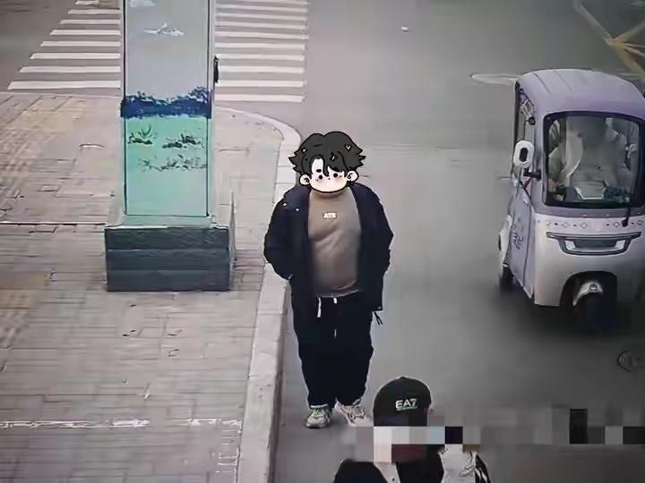 太揪心！济南22岁小伙小孙有抑郁倾向，和家人去英雄山散心时，留下一句“爸，我不想