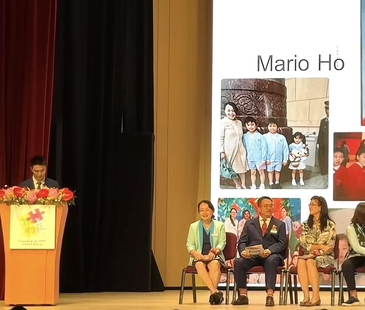 曝维多利亚幼儿园毕业晚会：何猷君到场发言，古巨基、周丽淇带着孩子们表演节目，到场