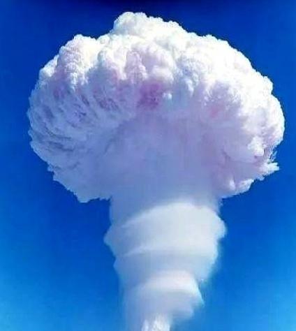 很多人以为，全世界就我们还有能用的氢弹，这话不全对，但更狠，美国、俄罗斯他们也有