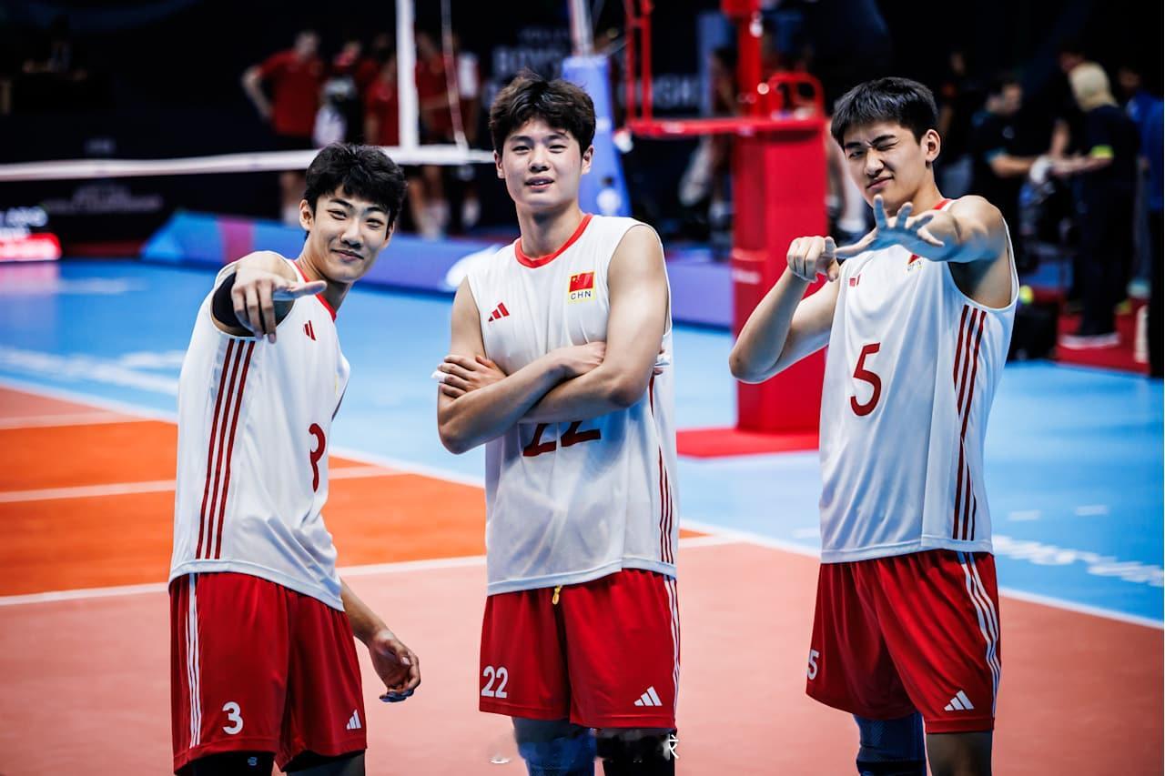 2025U19男排世锦赛中国队3比2大逆转战胜阿根廷队组照。​​​
